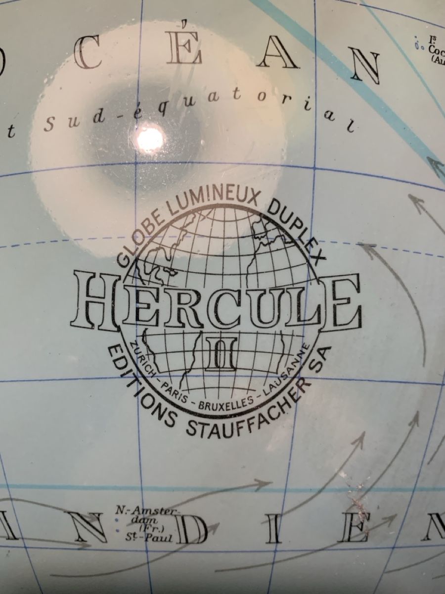 Sonstige Dekorationen & Accessoires: LOT de 8 globes terrestres – Gebraucht aus Veytaux von Latourelle 1