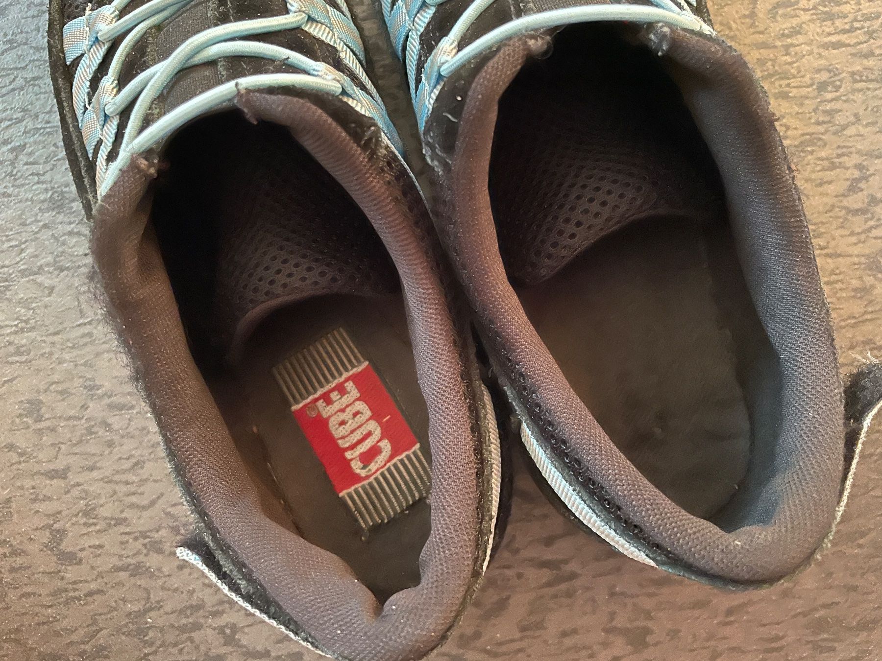 Scarpe per ragazze: Sneaker / Schuhe / Turnschuhe  Gr. 37 – Usato da Füllinsdorf venduto da bienli 2