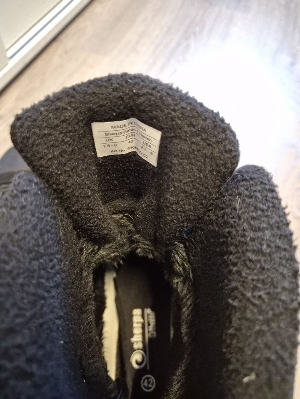 Sherpa Scarpe da uomo: Sherpa Winterstiefel, Grösse 42, Schwarz – Usato da Schwarzenberg LU venduto da LadySecondhand 4