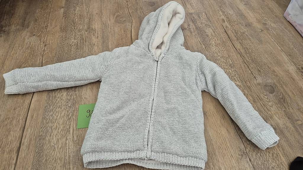Jacken & Mäntel: Flauschige übergangsjacke grösse 98 – Gebraucht aus Immensee von ser_8529