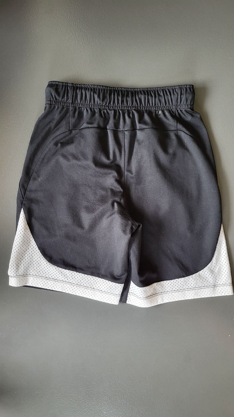 Nike Hosen: nike dryfit sporthose – Gebraucht aus Zürich von Sibetti 1