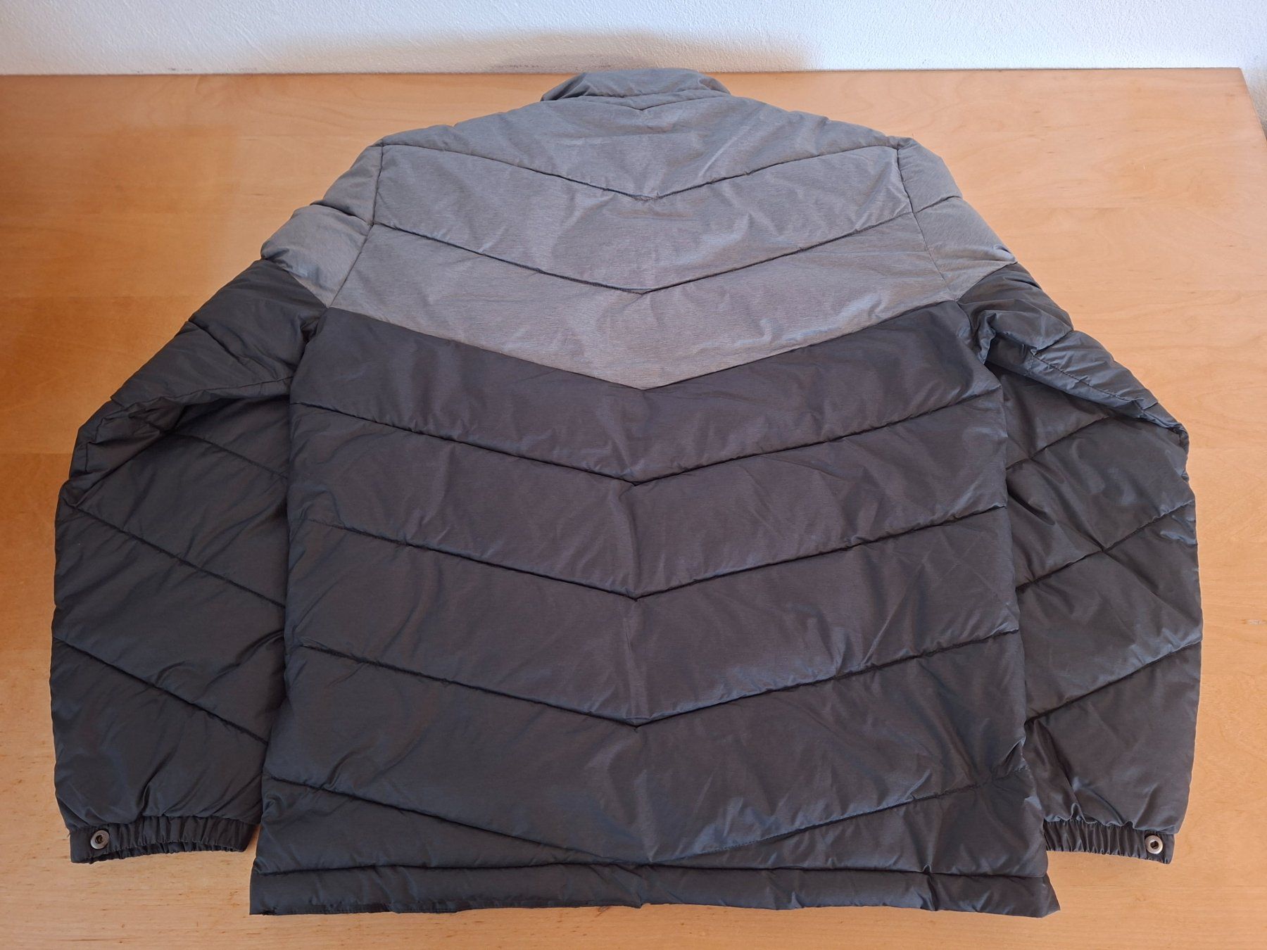 Pepe Jeans Jacken: Pepe Jeans Winterjacke – Gebraucht aus Rüti ZH von FelipeCH1993 1