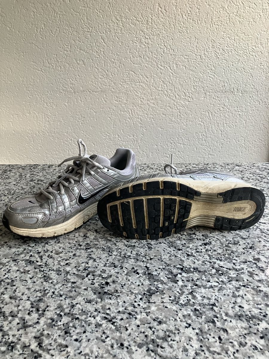 Nike Scarpe da uomo: Nike P-6000 Silber/Weiss Gr. 42.5 – Usato da Werthenstein venduto da LEGE77 1