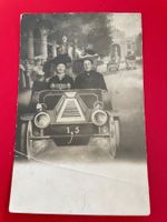 1906 Zürich ; Damen in einem Fahrzeug Renault / Karte Defekt