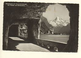 AXENSTRASSE mit Flüelen und Bristenstock