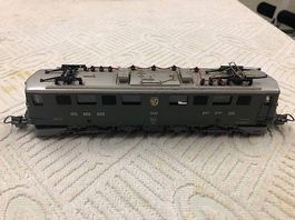 Lokomotive der Spur H0, seit 30 Jahren nicht mehr gebraucht