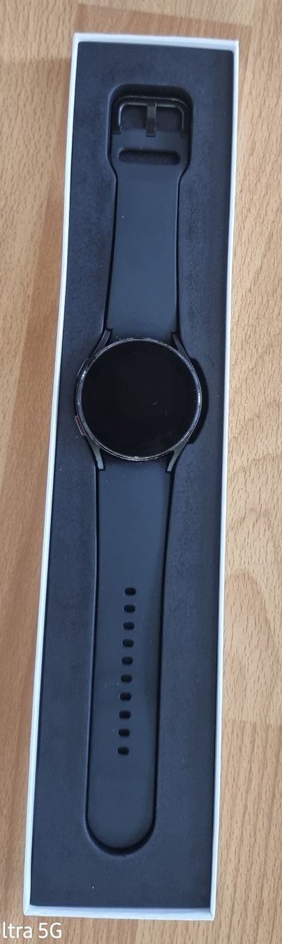 Samsung Smartwatch: Samsung Galaxy Watch4 – Gebraucht aus Oberburg von Audi-Q5 3