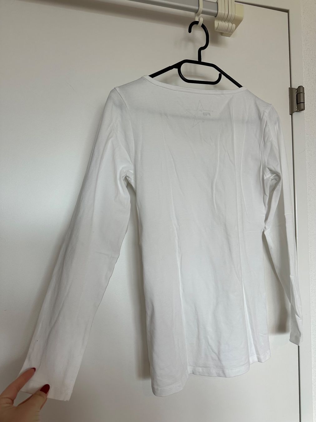 T-shirts: Weisses Basic Langarmshirt Damen - M - Baumwolle/Stretch-NEU – Neuf (Voir description) à Pfäffikon SZ par ansyyy 1