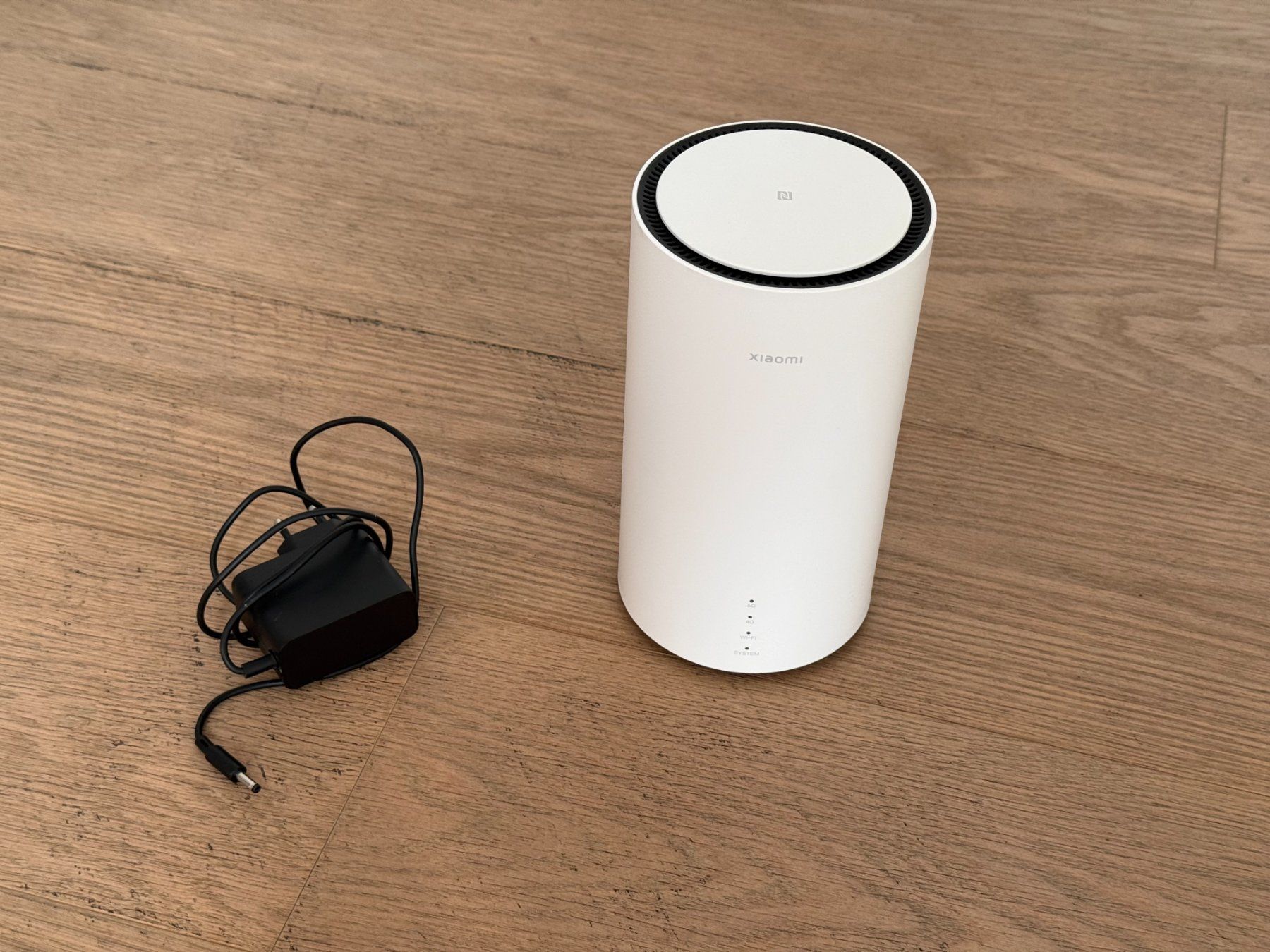 Xiaomi Modem & Router: Xiaomi 5G CPE Pro Router CB0401 mit Netzteil – Usato da Thalwil venduto da onslowdrive