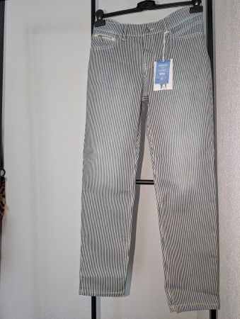 MAC Damen Jeans Slim Art, blau-weiß Gr. 38 / L 30, neu