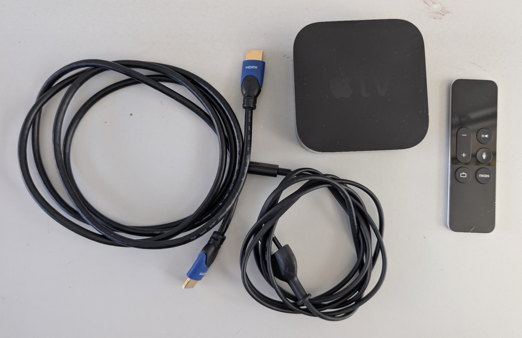 Apple Sistemi audio & multimediali: Apple TV HD (4. Generation) – Usato da Dietlikon venduto da ComdatAG