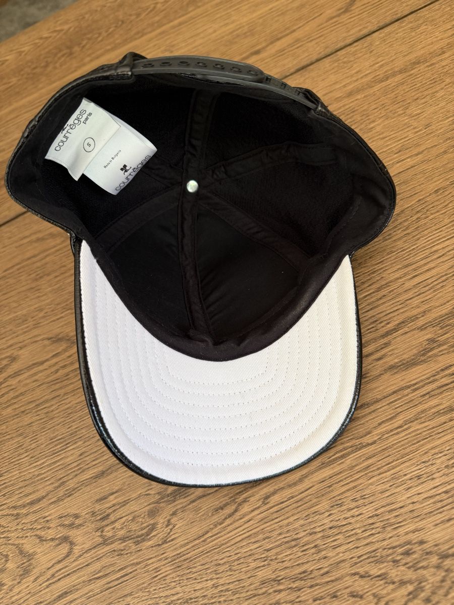 Copricapi, berretti & cappellini: Courrèges casquette – Usato da Genève venduto da luc_5q8p 5