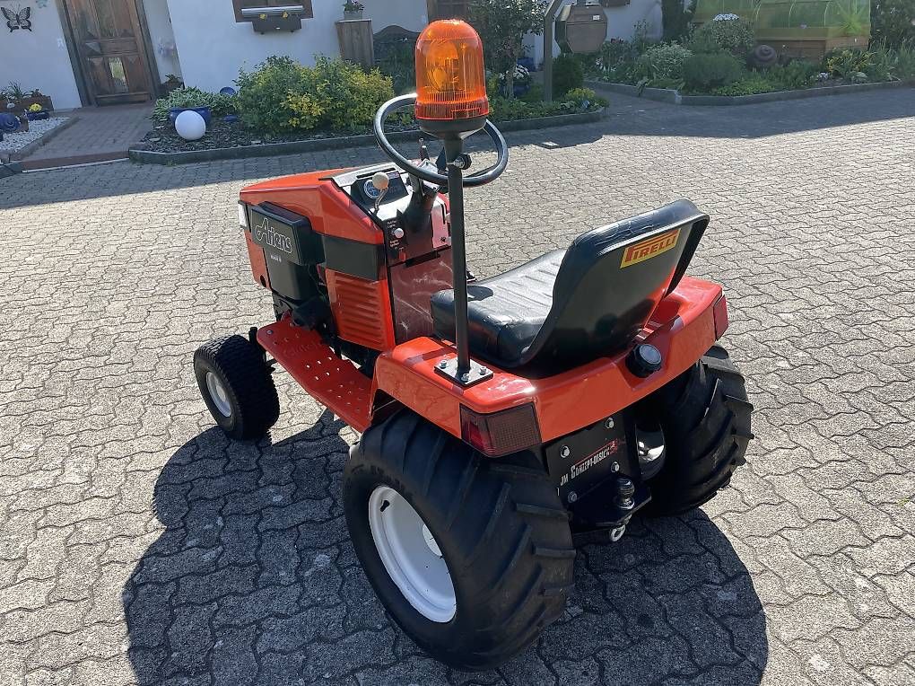 Trattori: Kleintraktor mit Anhänger – Usato da Kleindöttingen venduto da Alfa551 1