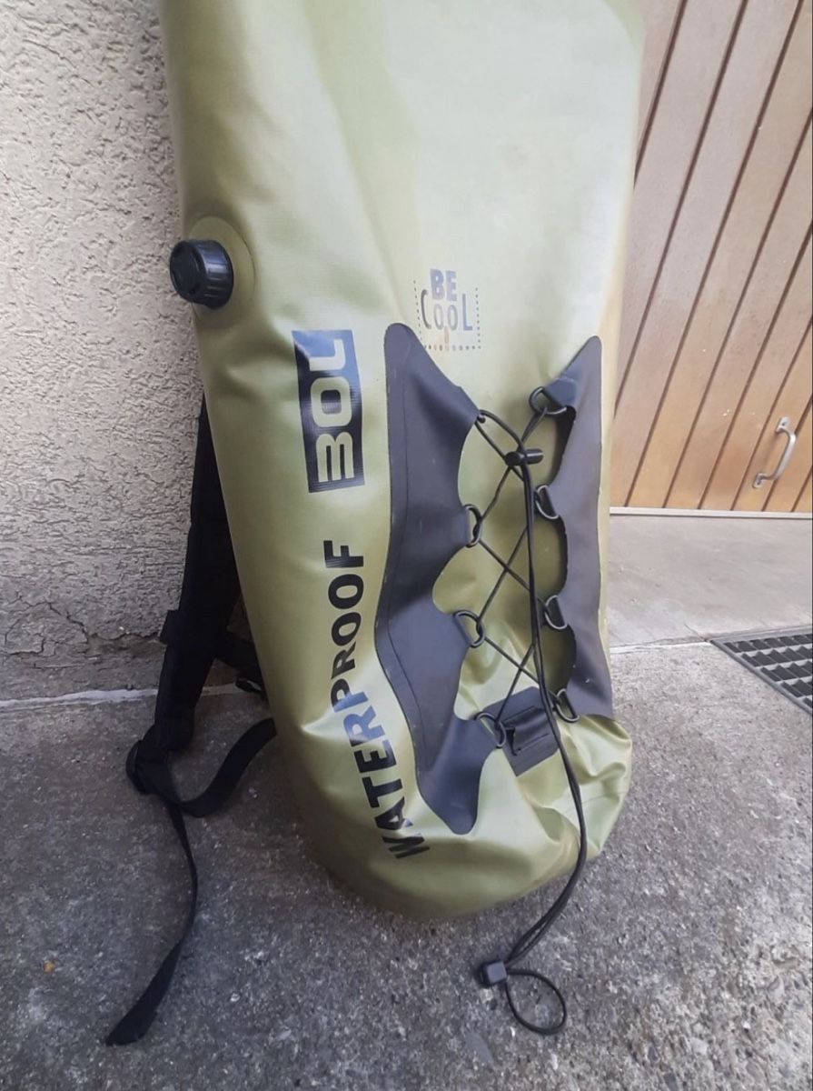 Zaini: Rucksack wasserdicht 30L – Usato da Emmen venduto da G81M