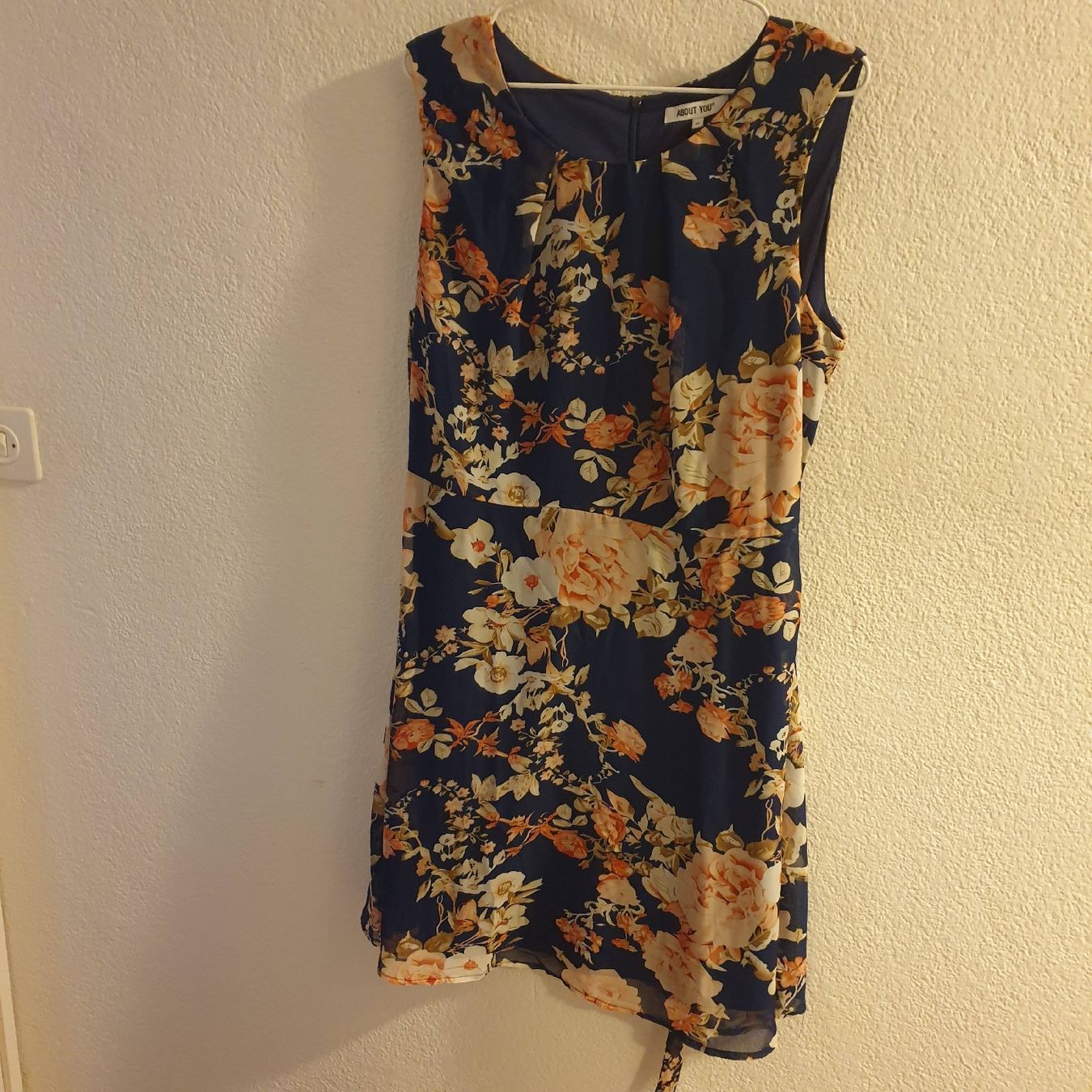 Vestiti: Blumen-Kleid – Nuovo (secondo la descrizione) da Zürich venduto da ptanyela 1