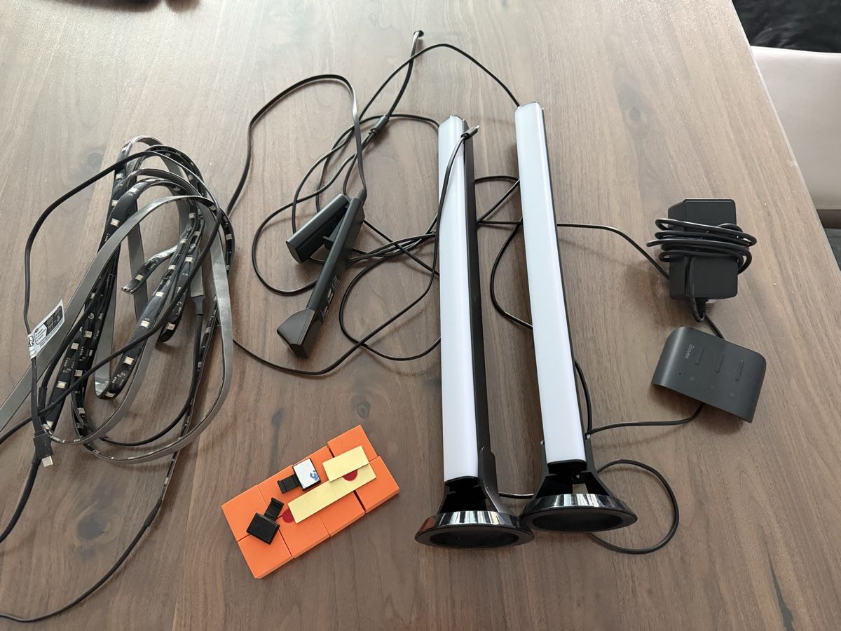 Govee Ghirlande e barre luminose: Govee TV Backlight 3 Lite Kit RGBIC – Usato da Gunzgen venduto da Fra1990