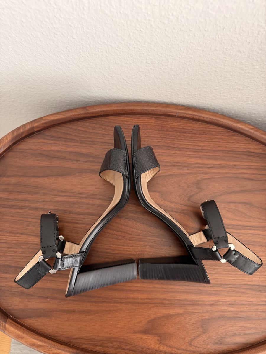 Hugo Boss Scarpe da donna: Hugo Boss Sandalen Gr. 39 – Usato da Dübendorf venduto da MariaS. 6