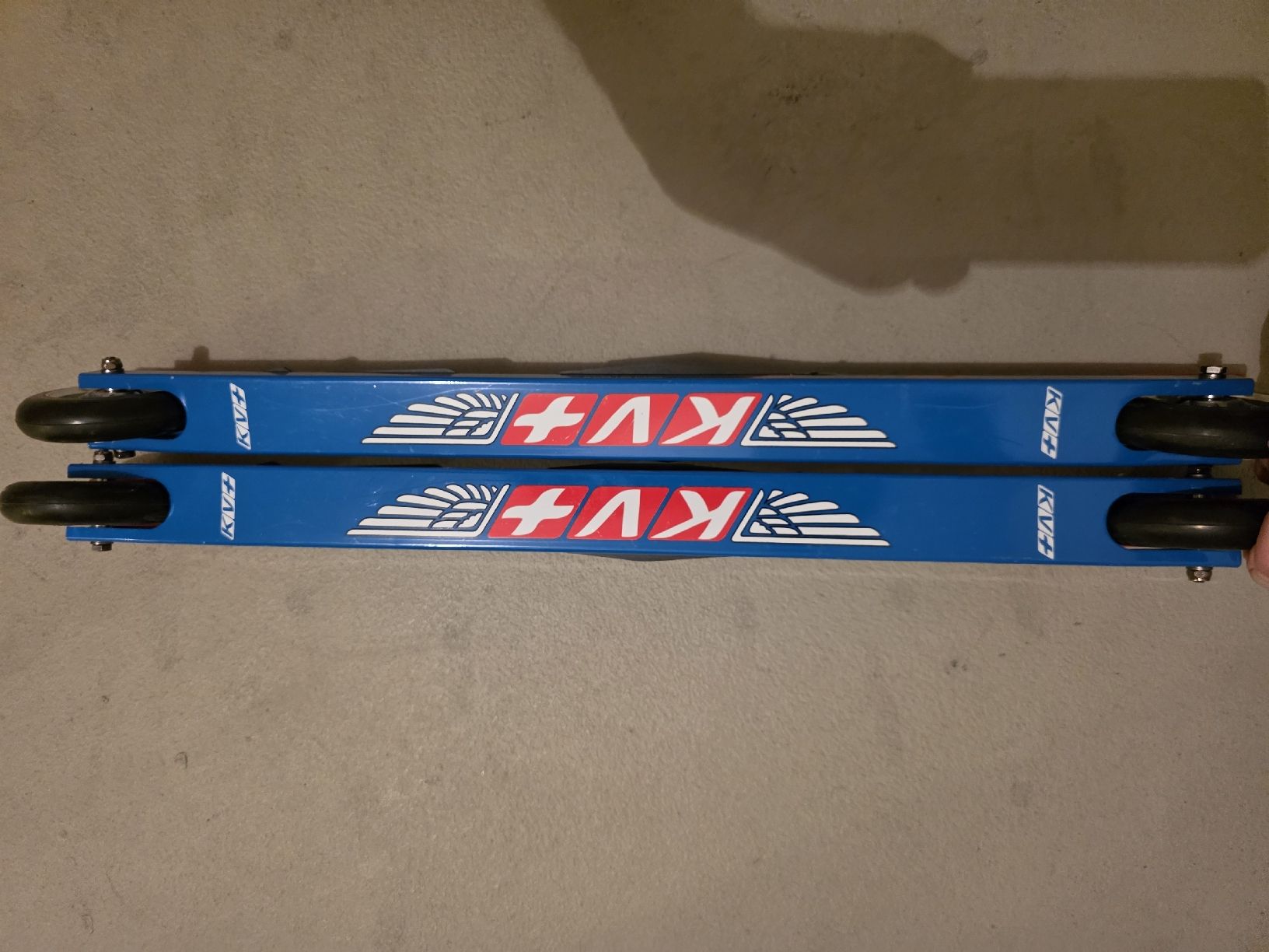 Skis: KV+Skate Launch Rollski /Skiroller inkl. KV+ Prolink Bindung – D'occasion à Winterthur par Eljabanebre 3