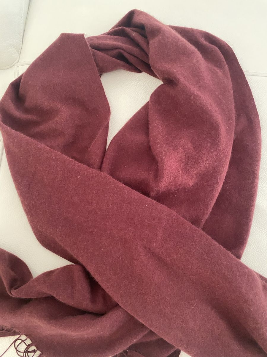Foulard & Sciarpe: Kaschmir Schal 🌸 – Usato da Opfikon venduto da Luis144