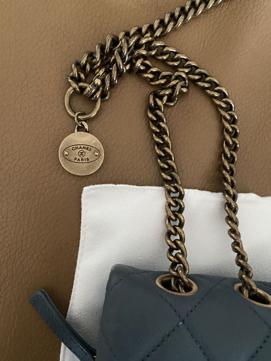Chanel Taschen für Damen: ORIGINAL CHANEL CROWN BAG CRUISE – Gebraucht aus Belp von Aliya 1