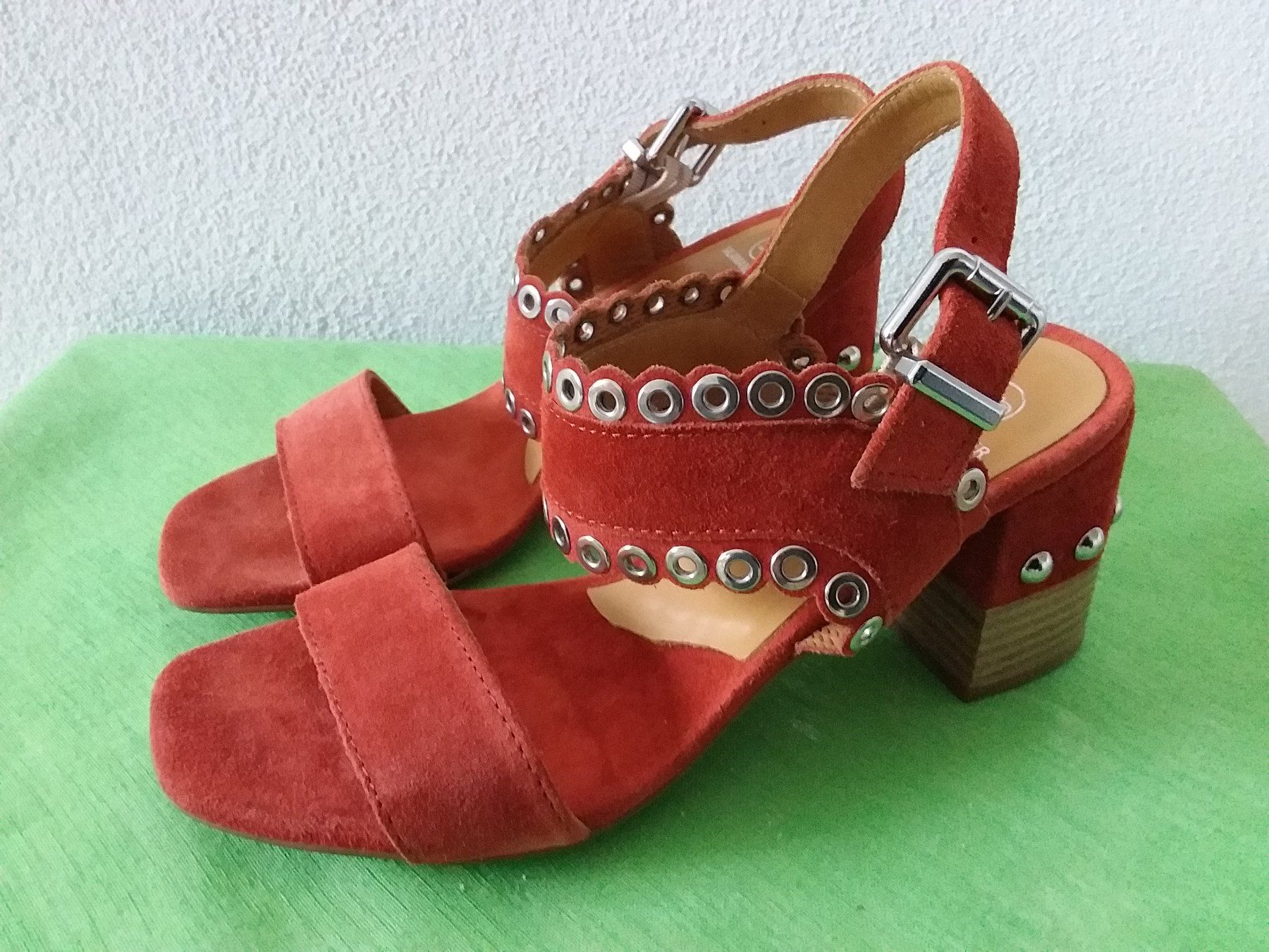Salamander Scarpe da donna: SALAMANDER Sandalen, Gr 39 NEU – Nuovo e nell'imballaggio originale da Uitikon Waldegg venduto da Risibisi7