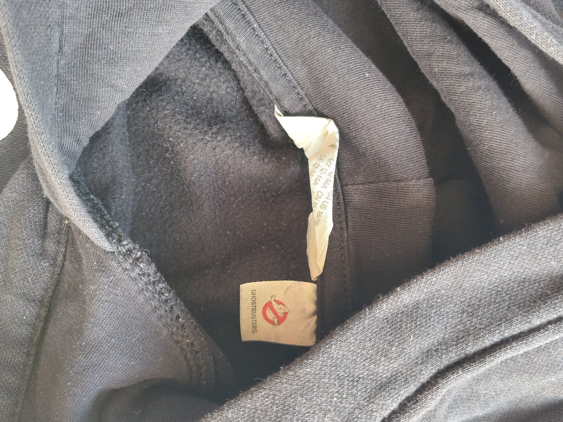 Maglioni & Felpe: 3 Pullover Grösse 158/164 Waschbär Ghostbusters Enjoy – Usato da Leuggern venduto da Pummi19 5