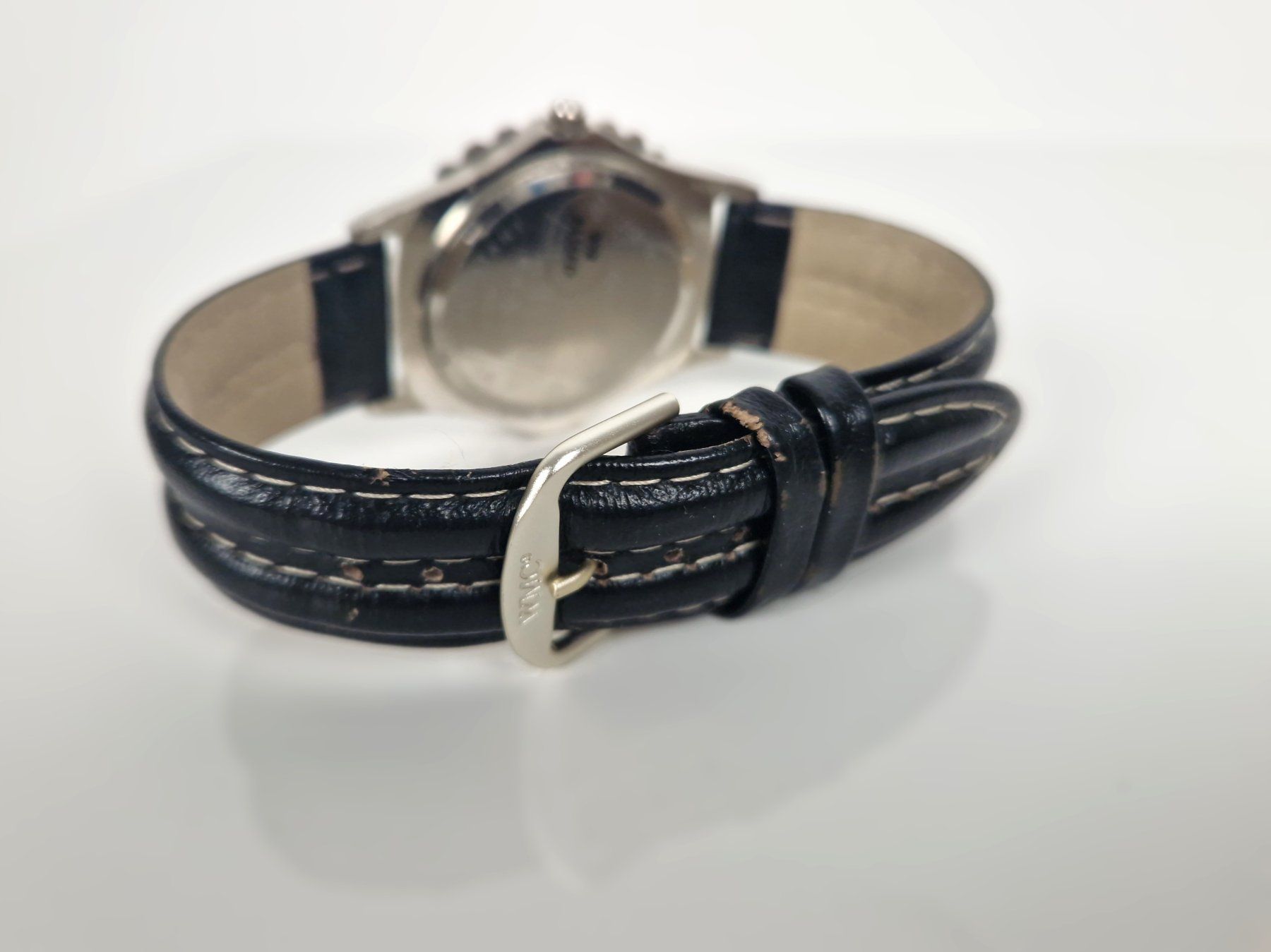 Uhren: WMC Armbanduhr – Gebraucht aus Basel von Restwert_Basel 8
