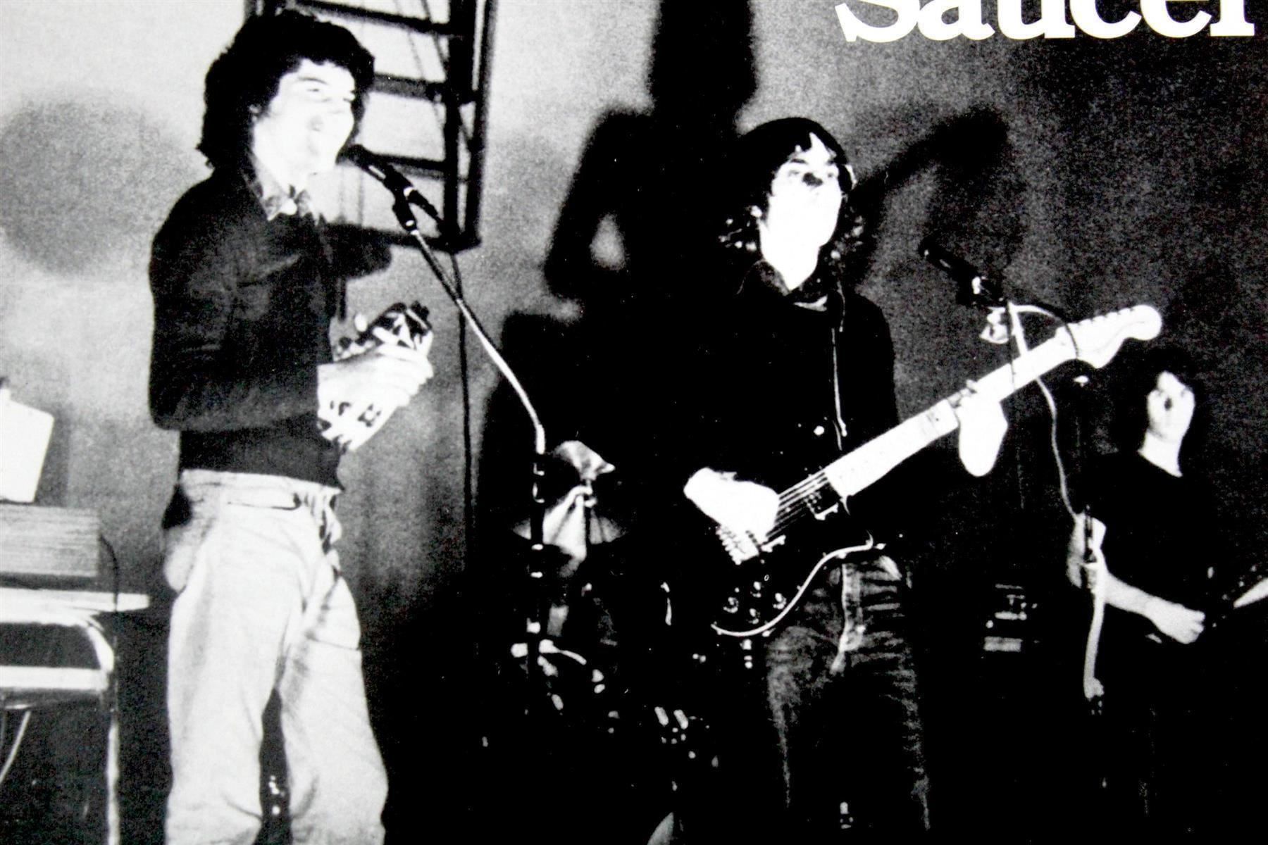 Dischi in vinile: SIMPLY SAUCER: Cyborgs Revisited – Usato da Bern venduto da vinyl-heaven