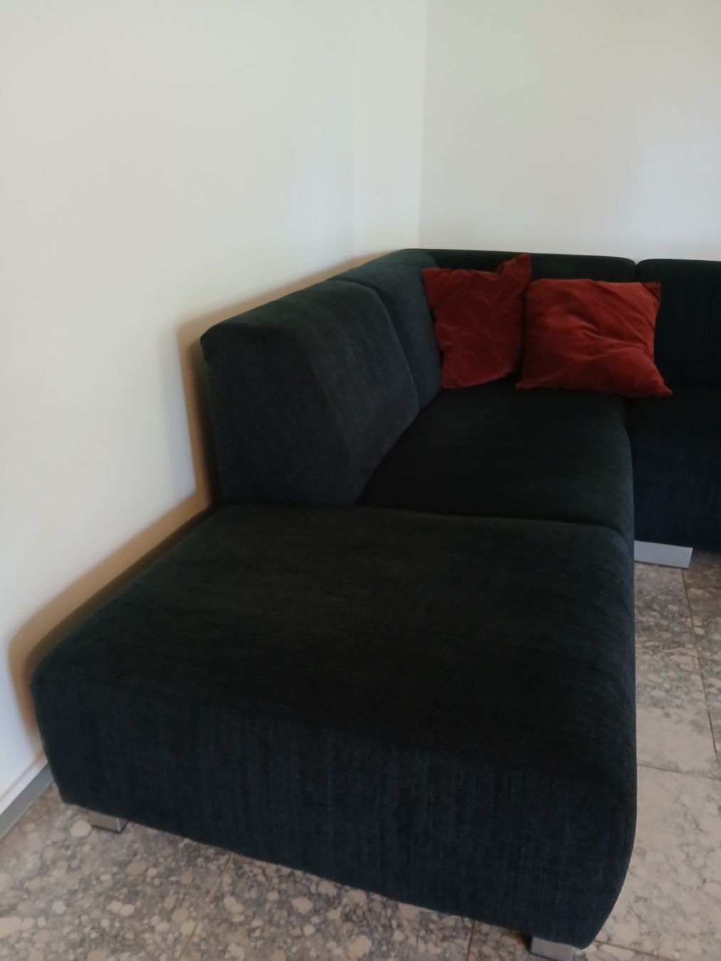 Divani: Ecksofa mit Metallfuessen – Usato da Düdingen venduto da Cardinallager 2