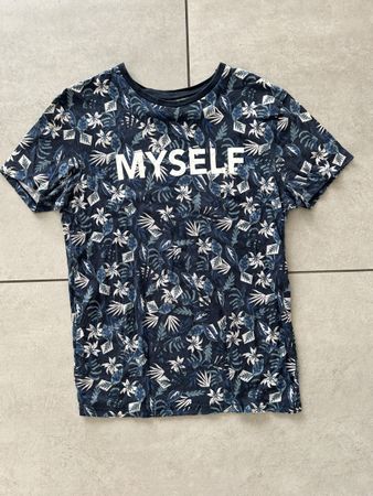 T-Shirt von Bershka Grösse.S in Top Zustand
