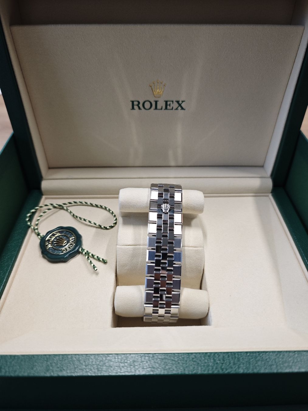 Rolex Orologi: Rolex Land Dweller 40mm 08/2026 – Nuovo e nell'imballaggio originale da Uster venduto da tokyo__ 3