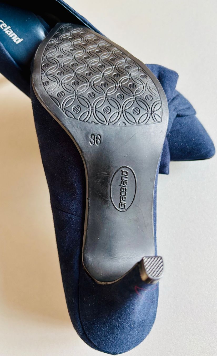 Graceland Scarpe da donna: Pumps, Gr. 36, Dunkelblau, Wildlederoptik – Usato da Iseltwald venduto da Tessin61 3