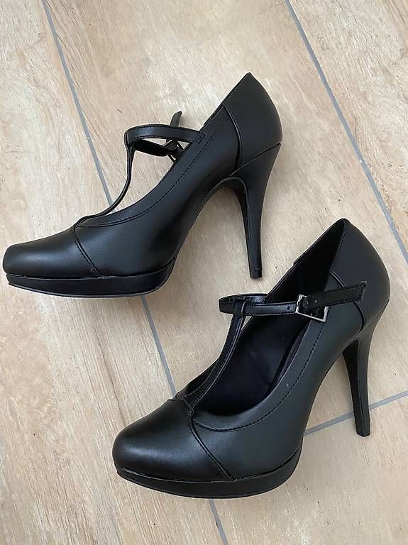 Graceland Damenschuhe: schwarze Riemchen Pumps Graceland Gr. 38 – Gebraucht aus Hausen AG von corinne_g 2