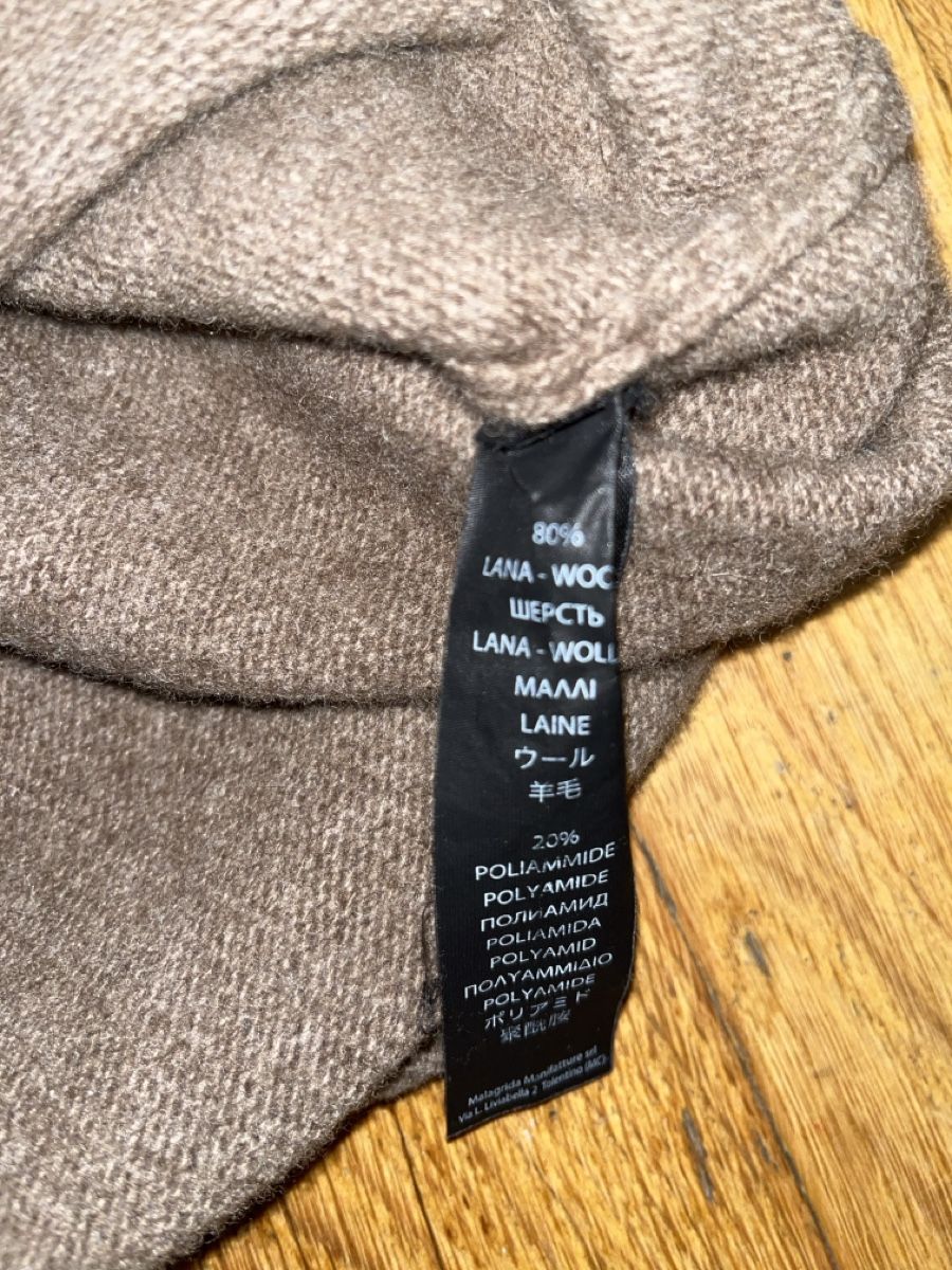 Maglioni & Felpe: Rollkragenpullover  – Usato da Basel venduto da Buechermensch 2