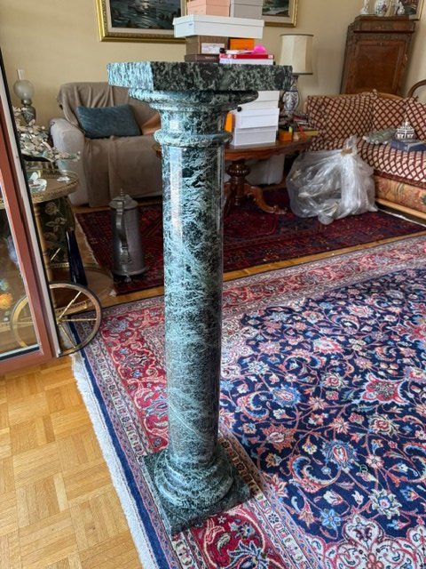 Autres décorations & accessoires: Colonne en marbre vert de Carrare. – D'occasion à Territet par Yvanz 2