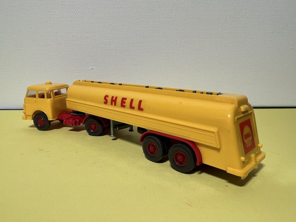 Wiking Modellini d'auto: Wiking MAN Shell Tankzug 1/87 – Nuovo (secondo la descrizione) da Weinfelden venduto da Kammerflimmern 2
