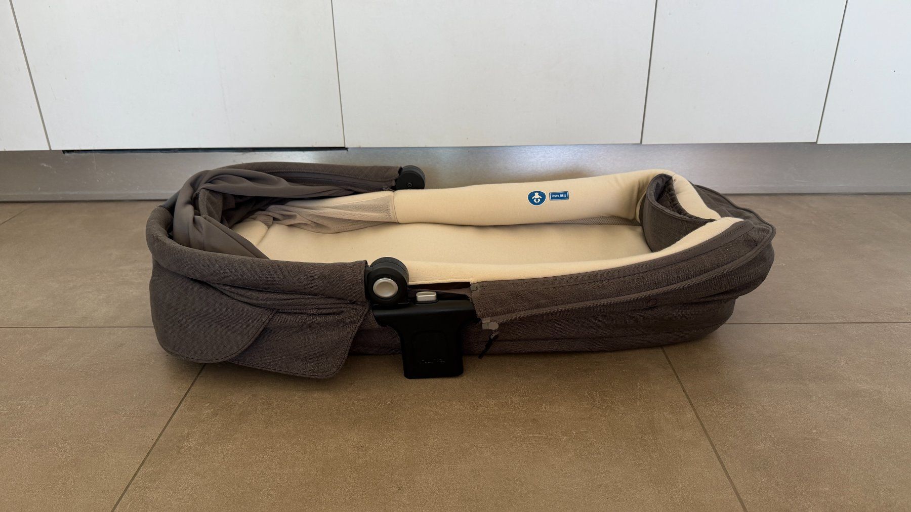 Nuna Culle: LYTL Nuna Carry cot Thunder / grey – Usato da Lugano venduto da _tuttifrutti_ 5