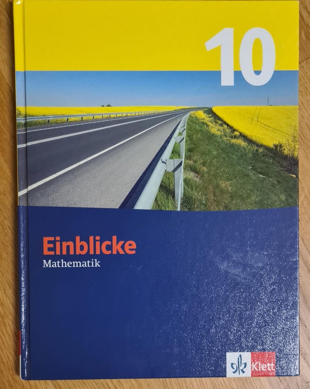 Libri: Einblicke Mathematik 10 - Klett Verlag – Nuovo (secondo la descrizione) da Bern venduto da KavIndustries