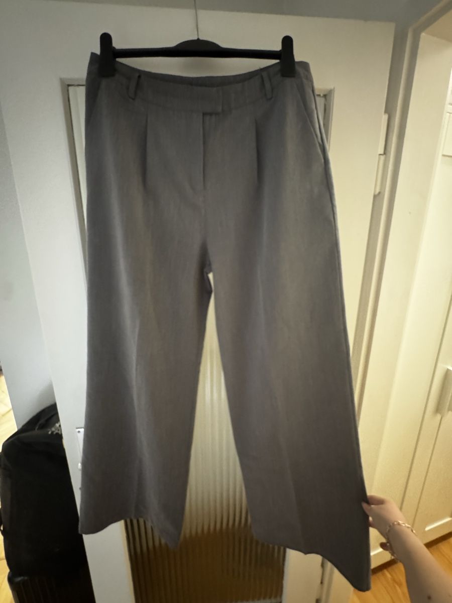 Hosen: Stoffhose grau Gr. 12 – Neu (gemäss Beschreibung) aus St. Gallen von mic_y2tq