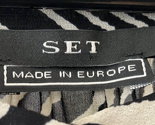 Blusen: Zarte Bluse – Neu (gemäss Beschreibung) aus Zürich von dbricard 4