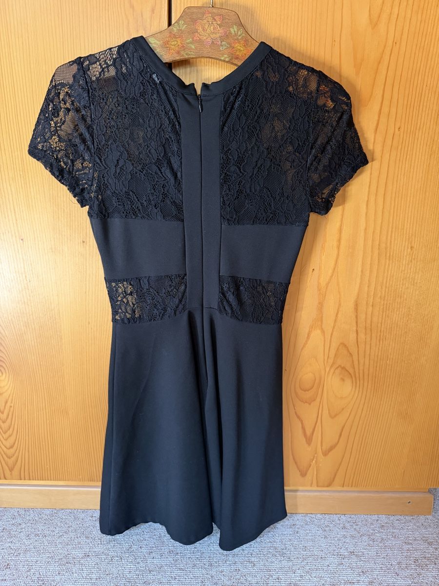 Tally Weijl Vestiti: Robe noire à dentelle – Usato da Founex venduto da Hyrienne 2