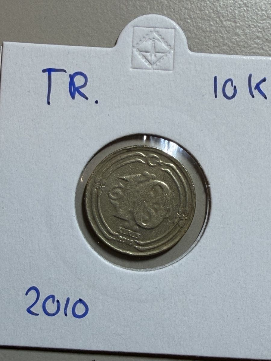 Alle Münzen: Turquie - 10 kurus - 2010 – Gebraucht aus Payerne von Mike1682