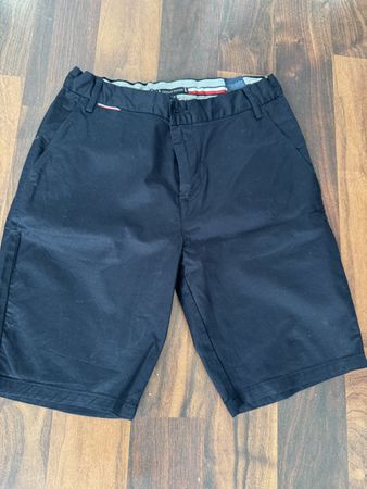 Tommy Hilfiger Shorts Dunkelblau Grösse 176 guter Zustand