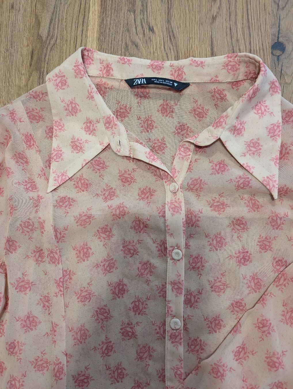 Blusen: Blumige Zara Bluse – Gebraucht aus Schlieren von RheaT