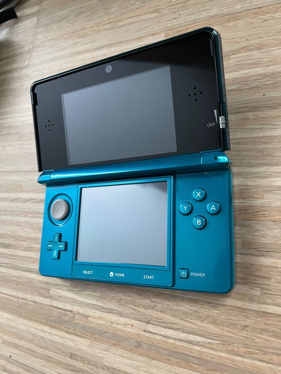 Nintendo 3DS + CFW 32 GB SD Kaufen auf Ricardo