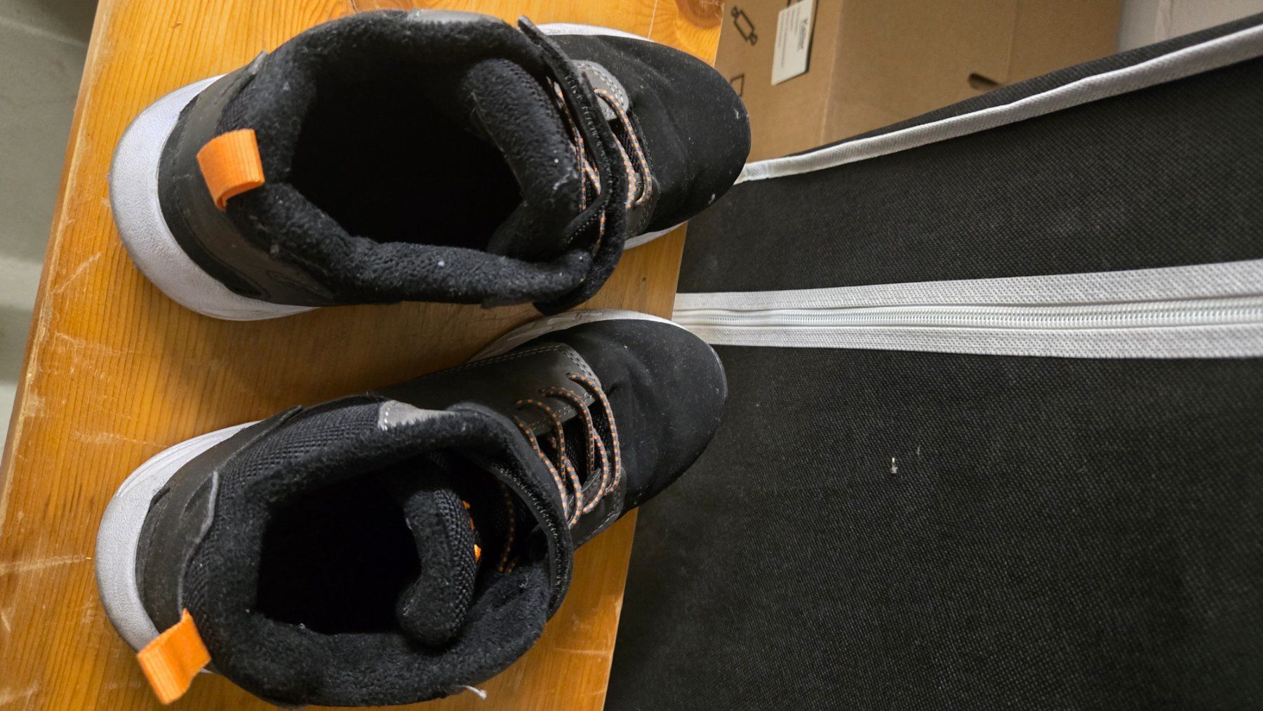 Schuhe für Jungen: Kinderschuh Gr. 34 – Gebraucht aus Schötz von Nico040 2