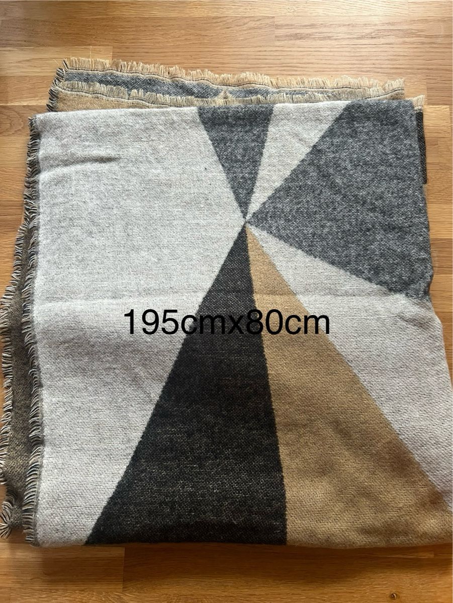 C&A Foulard & Sciarpe: Winterschal C&A – Nuovo (secondo la descrizione) da Bern venduto da lea_wf9x 1