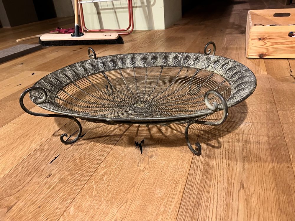 Home&you Dekoschale Baku - Goldene Schmuckschale Aus Eisen Für Wohnzimmer Deko