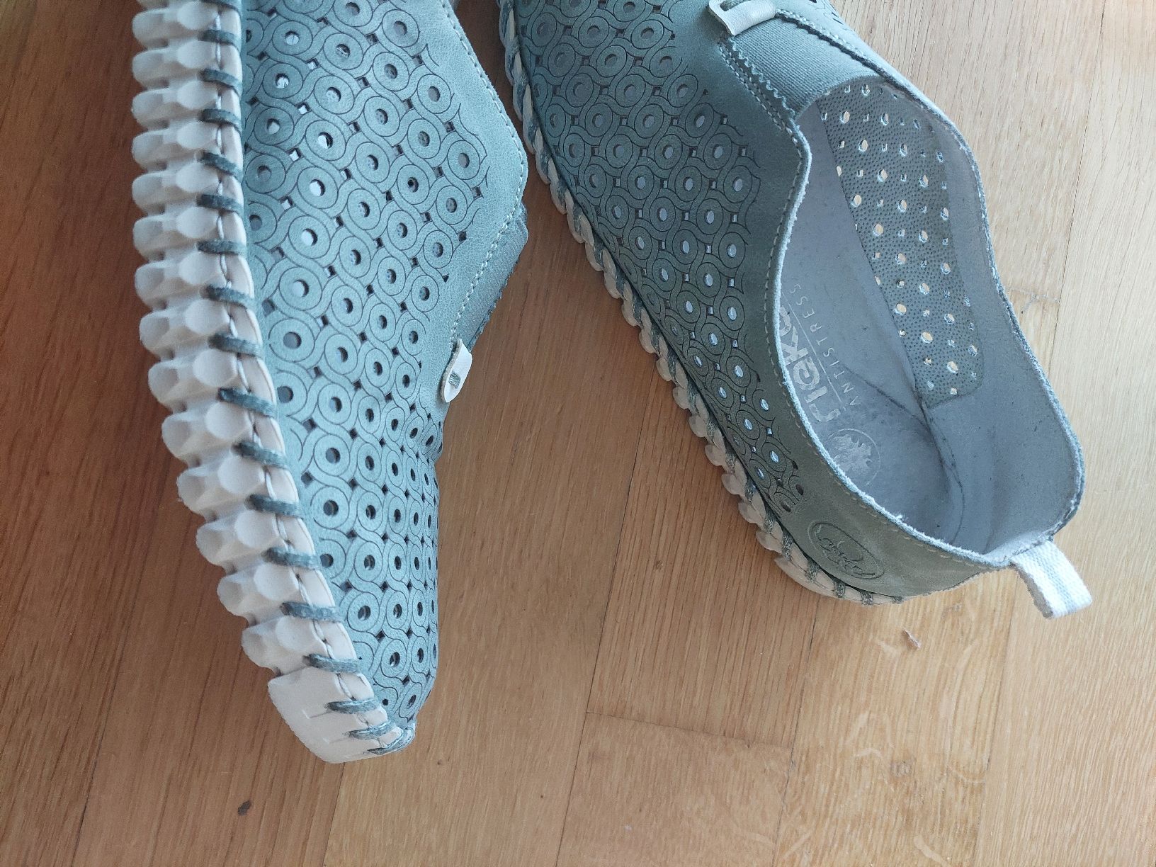 Rieker Chaussures femmes: Slipper Leder Rieker Grösse 39 – D'occasion à Bern par Barky 3
