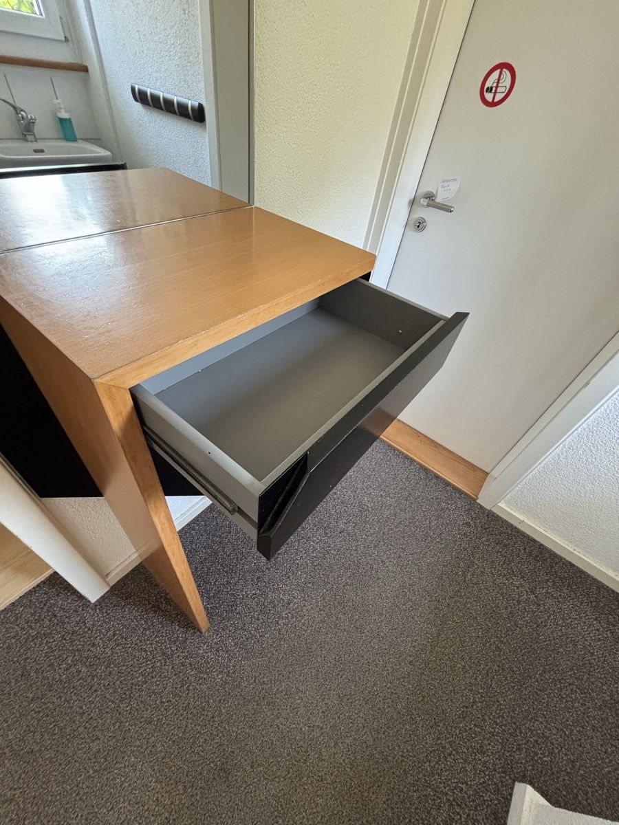 Guardaroba: Design-Garderobe – Usato da Goldach venduto da Rafi91 1